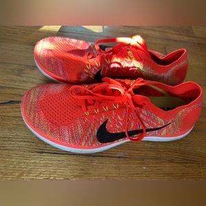 Nike free 4.0 flynit